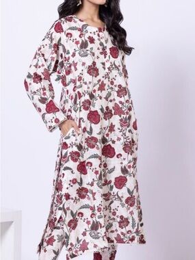 Women’s Long Sleeve with Red Floral 2 piec